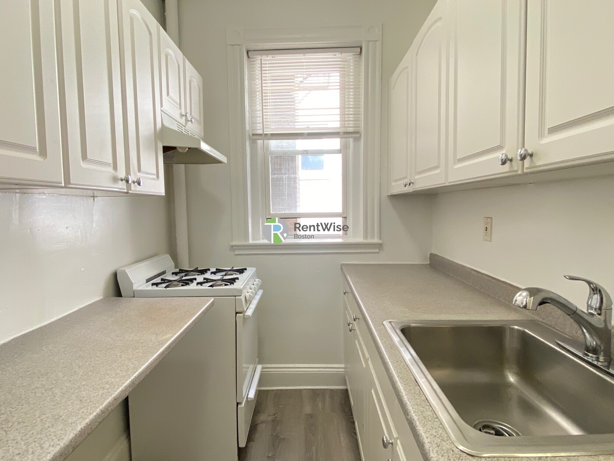 Building Photo - 6 Orkney Rd