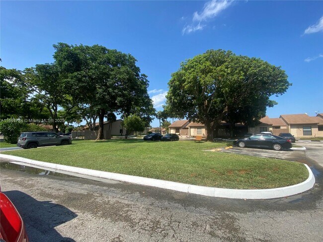 Building Photo - 2031 SW 81st Way