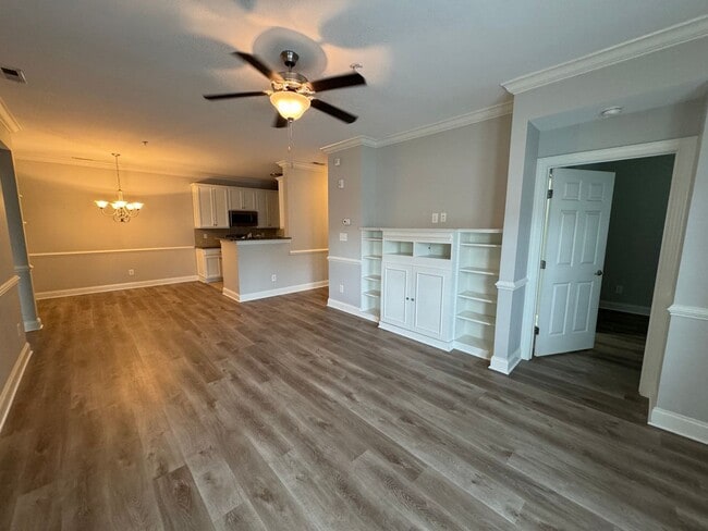 Building Photo - Gated Community nestled in Anderson Creek area