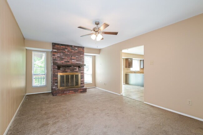 Building Photo - 3825 Arbre Ln