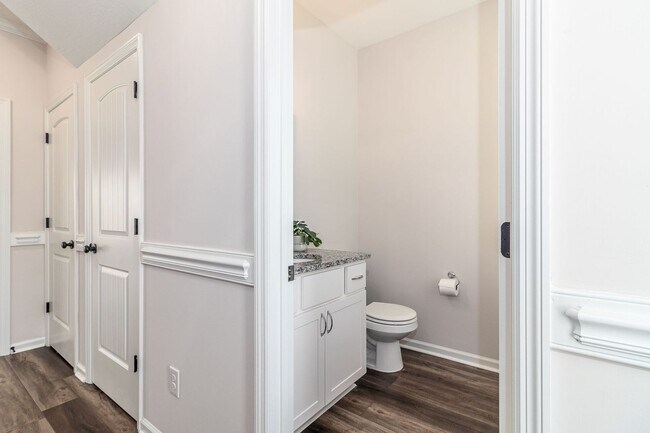 Building Photo - ? Welcome to Your Dream Home! ?