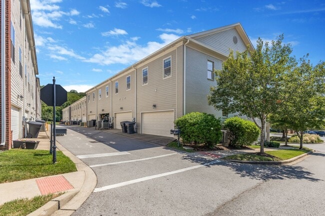 Building Photo - 1201 Moher Blvd