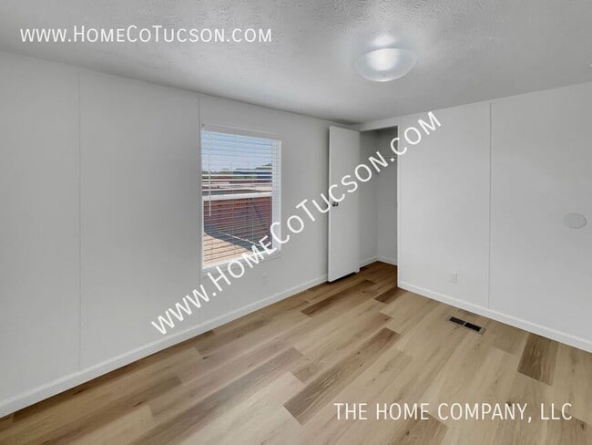 Building Photo - 11550 S Nogales Hwy