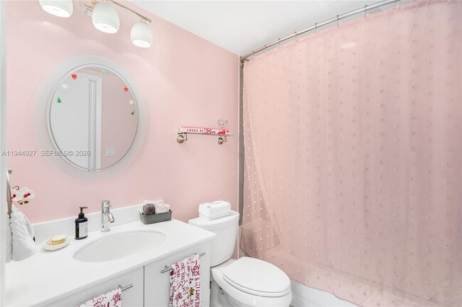 Building Photo - 92 SW 3rd St