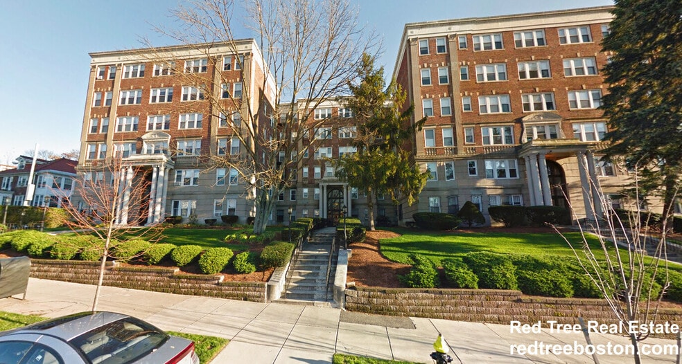 Building Photo - 1810 Commonwealth Ave
