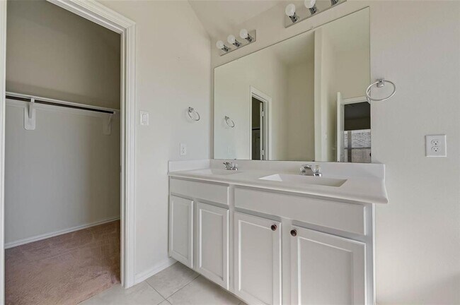 Building Photo - 20323 Creekdale Bend Dr