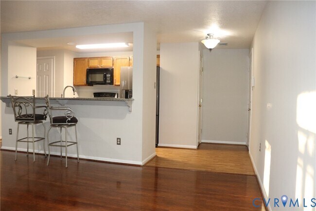 Building Photo - 3218 Matilda Cove