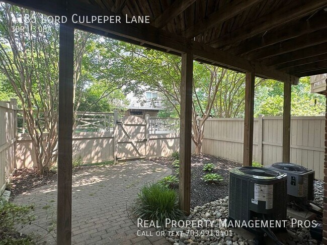 Building Photo - 4185 Lord Culpeper Ln