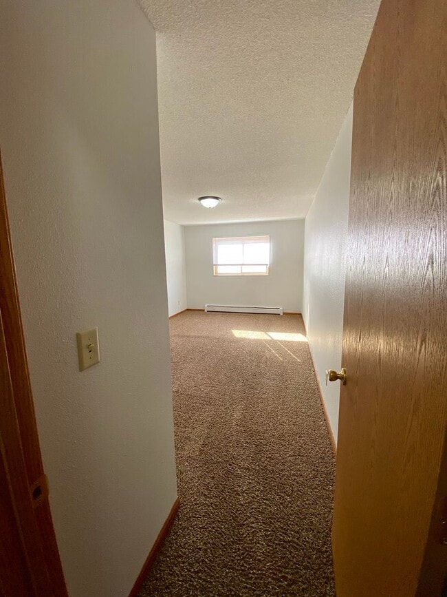Building Photo - Sleepy Hollow Estates