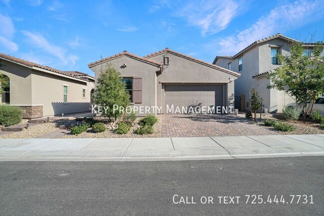 Primary Photo - Single Story 3 Bedroom Home in Sky Canyon ...