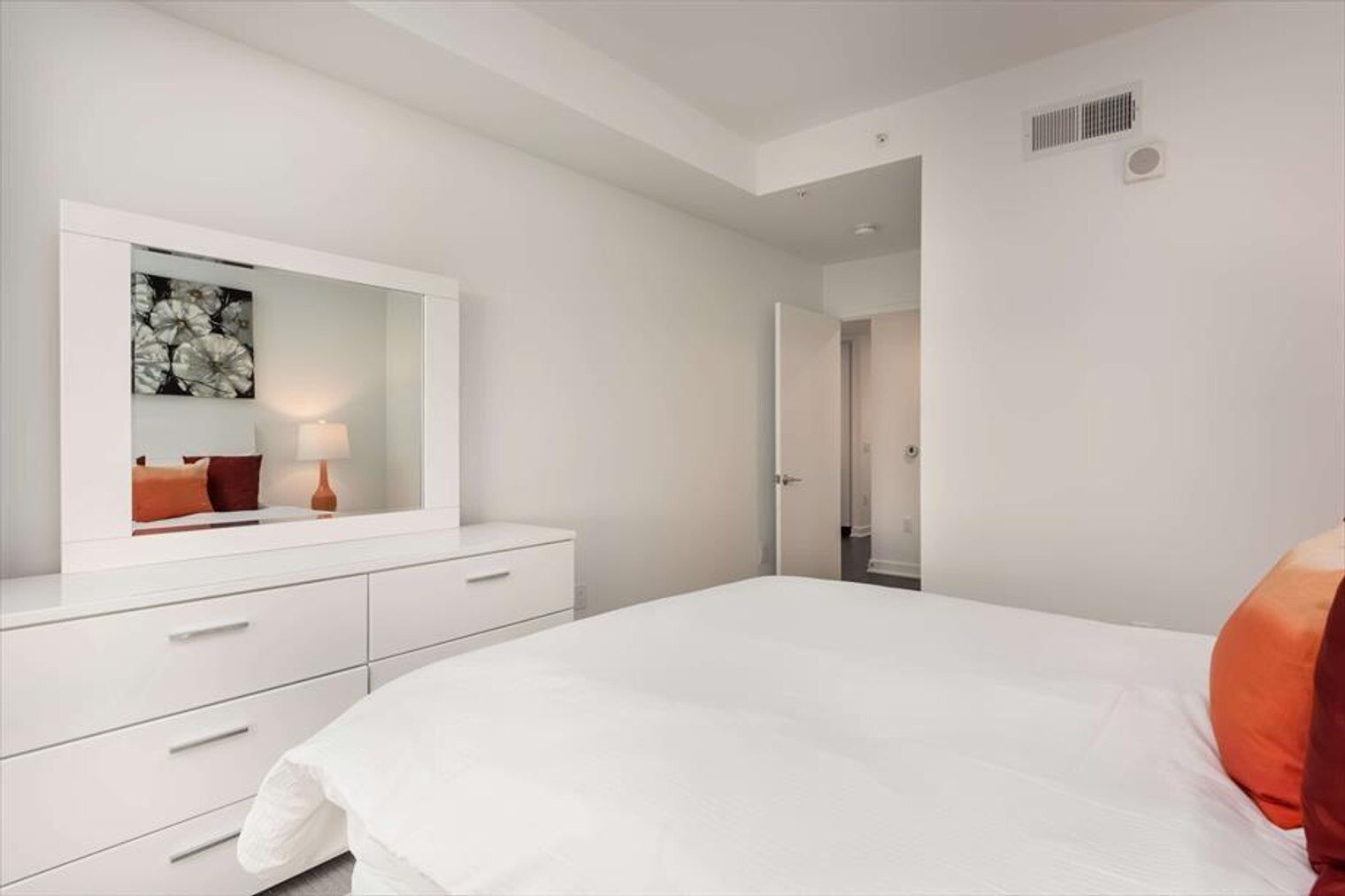 Building Photo - 11911 Freedom Dr