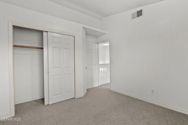 Building Photo - 1476 Luz De Sol Dr