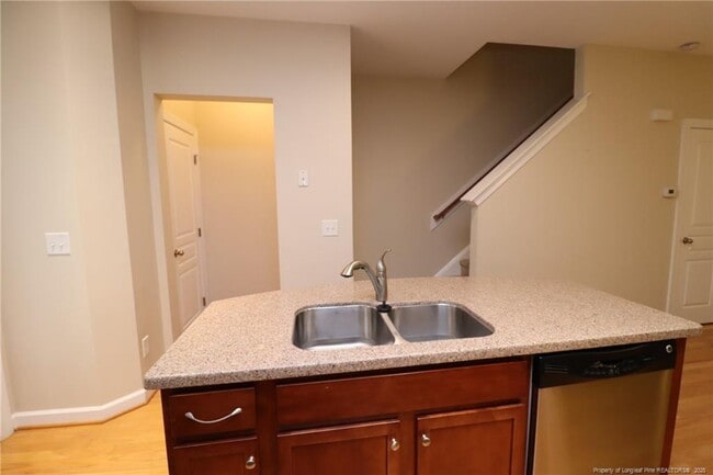 Building Photo - 8011 Sunset Branch Ct