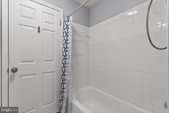 Building Photo - 4194 Pleasant Meadow Ct