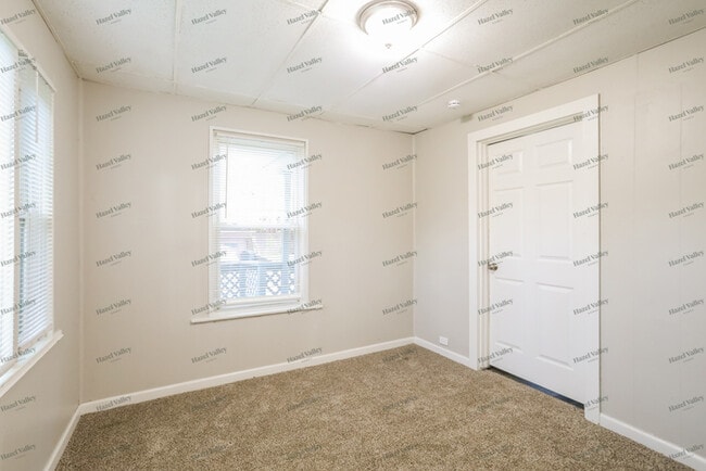 Building Photo - 2729 Ruberg Ave