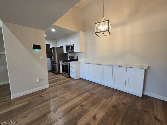 Building Photo - 7885 W Flamingo Rd