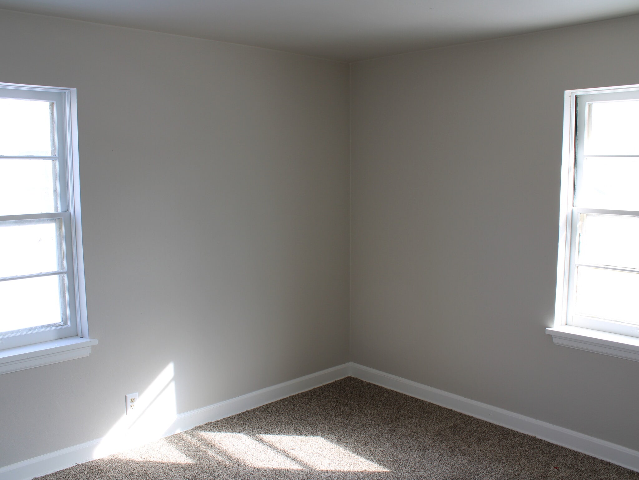 Building Photo - 483 S Military Rd