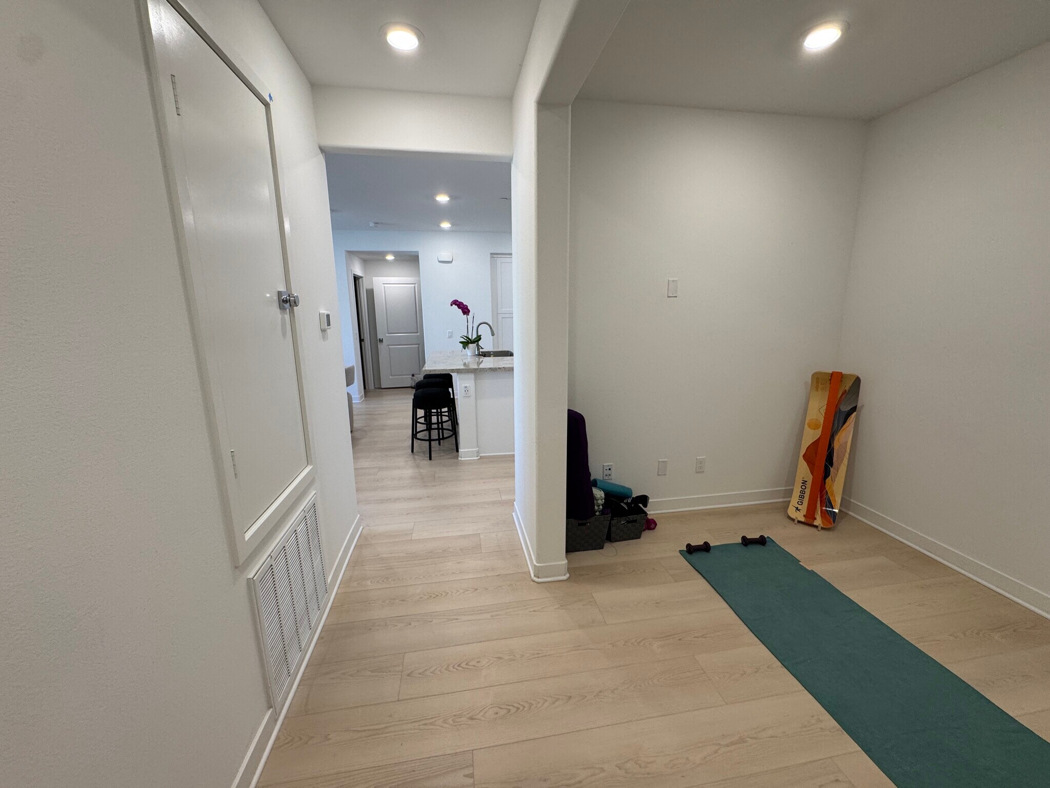 Building Photo - 1201 Lasso Way