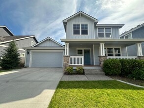 Building Photo - Cda Place Home