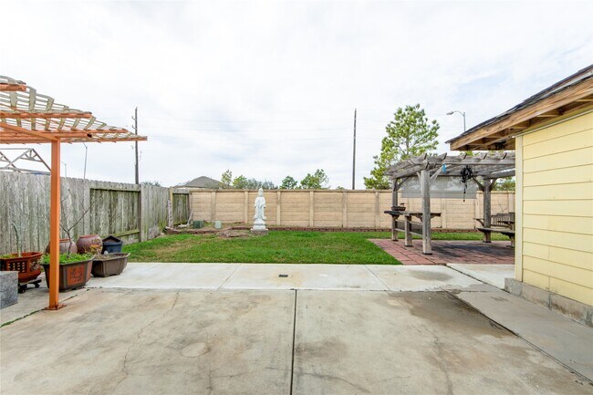 Building Photo - 9322 Limestone Ranch Ln