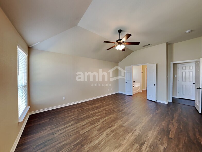 Building Photo - 1232 Rosedale Springs Ln