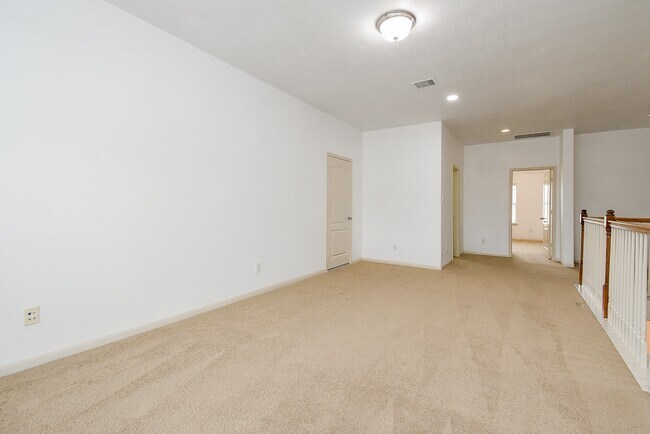 Building Photo - 6822 Clemson Ln