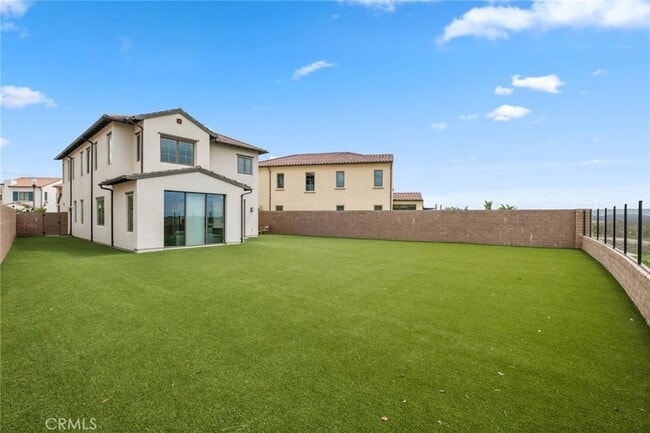 Building Photo - 309 Paradiso