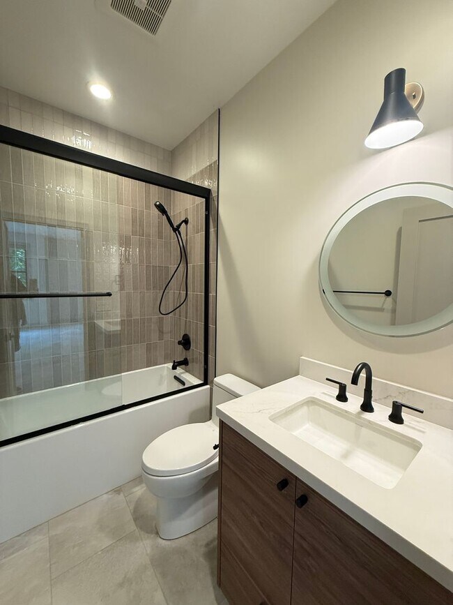 Building Photo - Brand new construction! 3 bedroom 3.5 bath end unit