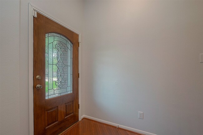 Building Photo - 7302 Colony View Ln