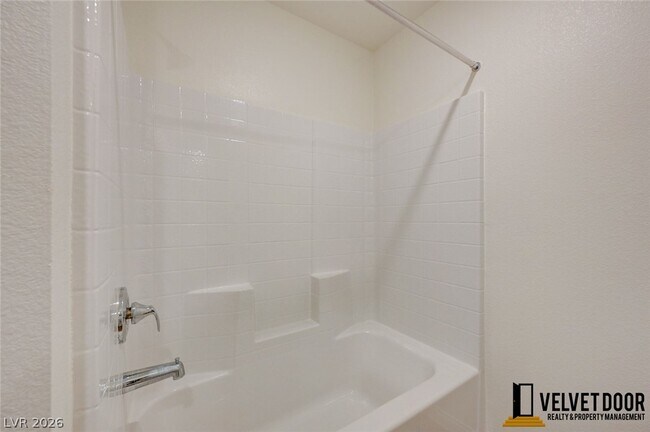 Building Photo - 2725 Luzzi Walk