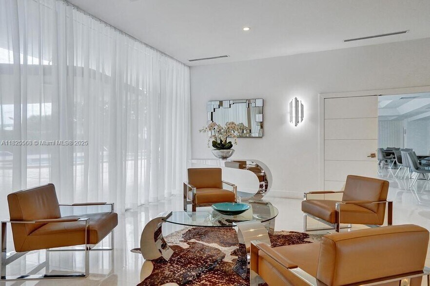 Building Photo - 6450 Collins Ave