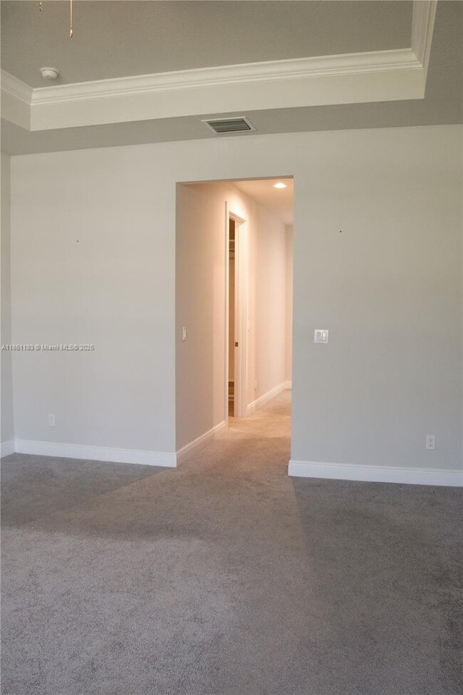 Building Photo - 5231 NW Iredell St