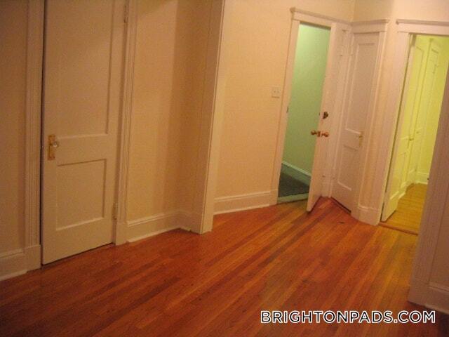 Building Photo - 115 Kilsyth Rd