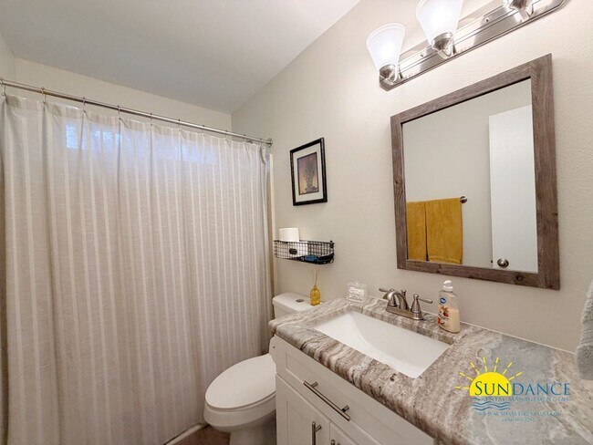 Building Photo - Freshly Painted 3BR Home in Yorktown at Willow Bend – Near Bases!