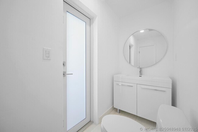 Building Photo - 9515 SW 118th Ct