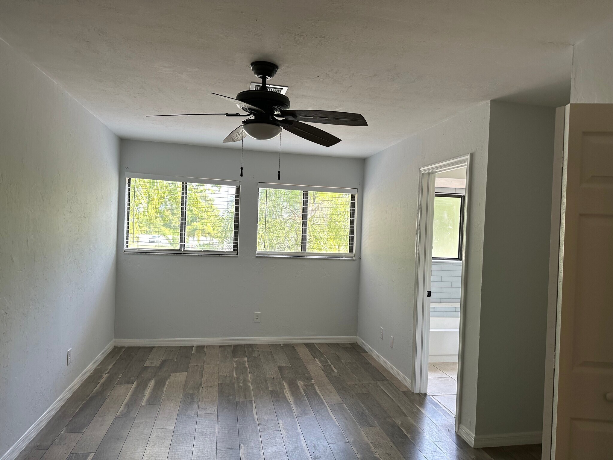 Building Photo - 26610 Southern Pines Dr