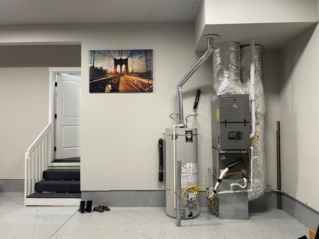 Building Photo - 22405 SW Frst Crk Wy