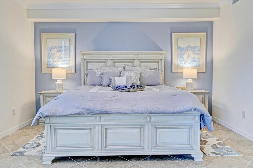 Building Photo - 5934 Wake Forest Run