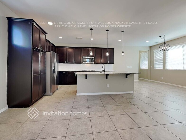 Building Photo - 2264 S Agnes Ln