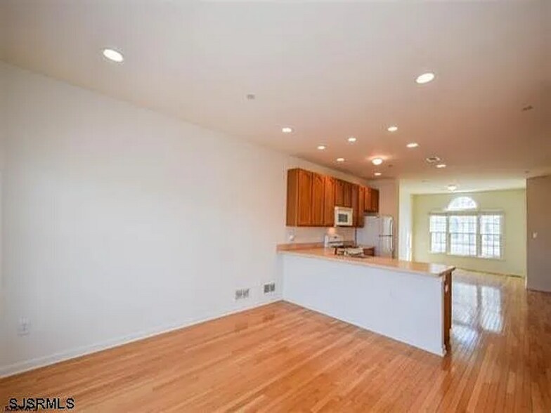 Building Photo - 36 Chelsea Ct