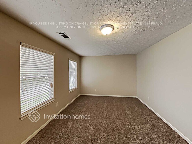 Building Photo - 4045 Bradford Walk Trail