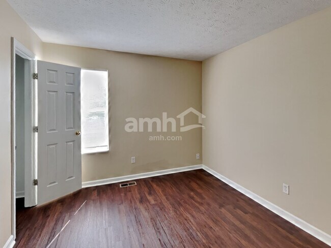 Building Photo - 7799 Cobblesprings Dr