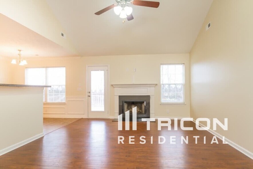 Building Photo - 1206 Aretha Dr