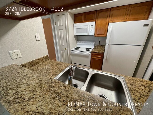 Building Photo - 3724 Idlebrook-#112