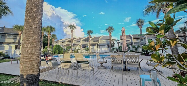 Building Photo - 6067 E Hwy 98