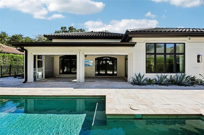 Building Photo - 6132 Payne Stewart Dr