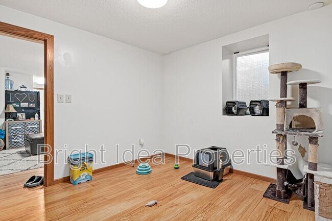 Building Photo - 2535 Aldrich Ave S
