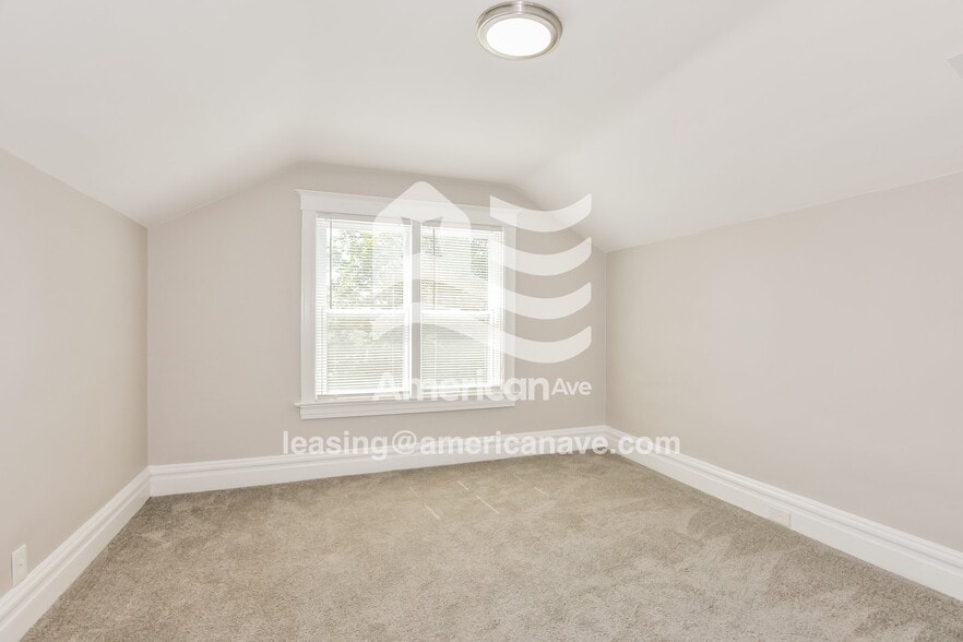 Building Photo - 4363 Neosho St