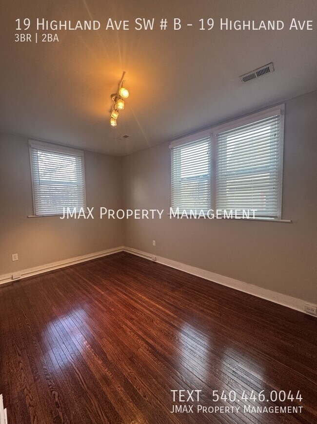 Building Photo - 19 Highland Ave SW