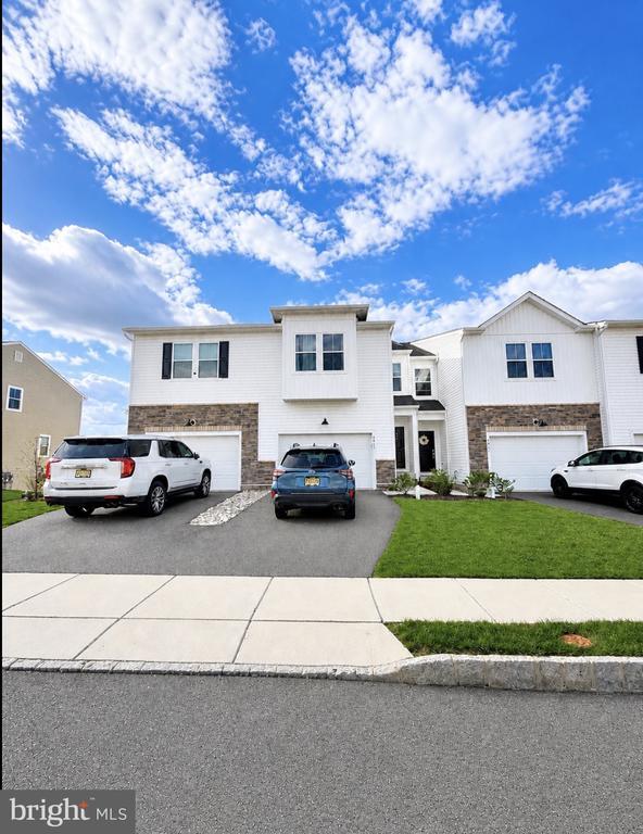 Building Photo - 4913 Brookside Ct